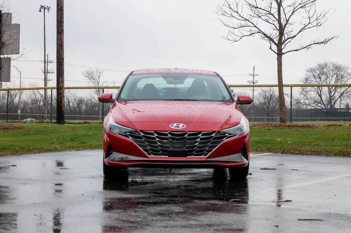 2021 Hyundai Elantra Front Exterior