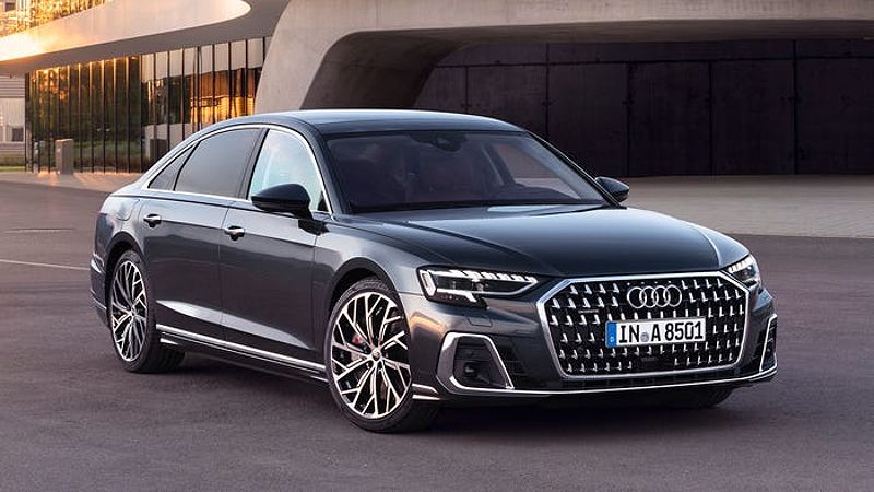 2025 Audi A8